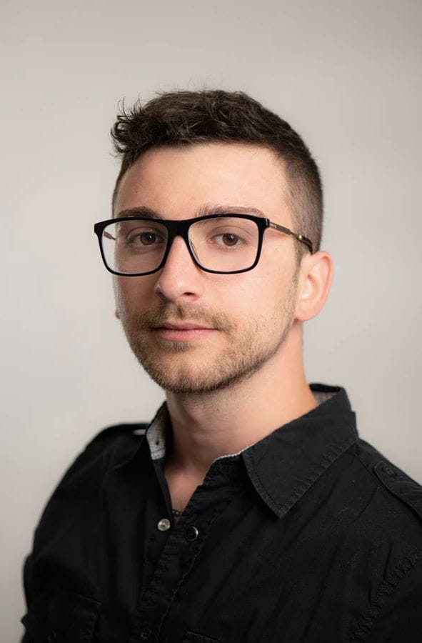 Alex Russo professional headshot photographers in Toronto